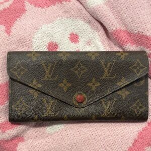 Louis Vuitton Josephine Wallet